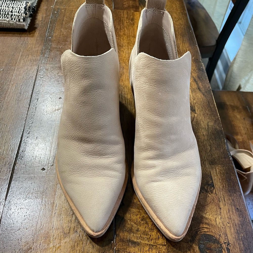 Dolce Vita Sonni booties